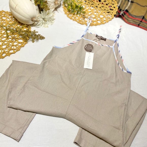 Mercado Linen Jumpsuit by LA RELAXED 😎 🌿 - Picture 4 of 5